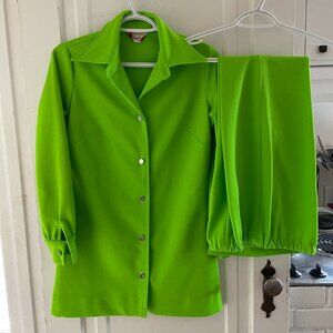 Lime Green 1970s VINTAGE PANTSUIT
